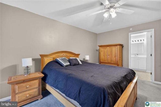 204 HAMPSHIRE DR, Sellersville, PA 18960