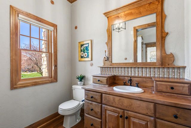 19043 Vogel Farm Trail, Eden Prairie, MN 55347