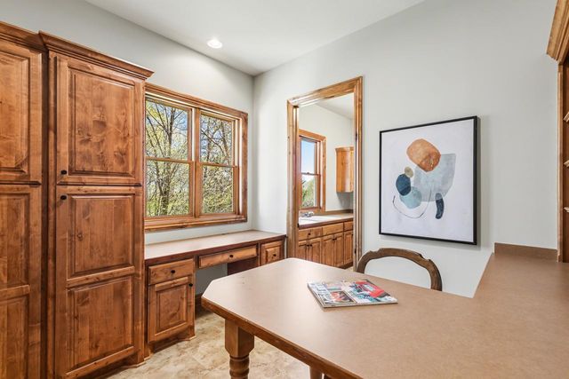 19043 Vogel Farm Trail, Eden Prairie, MN 55347