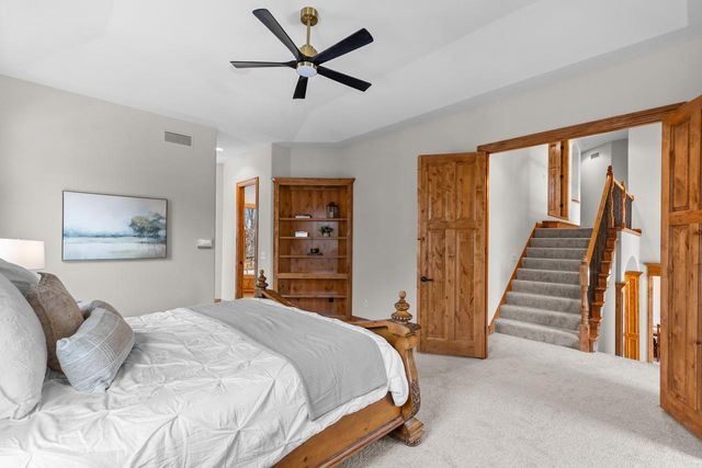 19043 Vogel Farm Trail, Eden Prairie, MN 55347