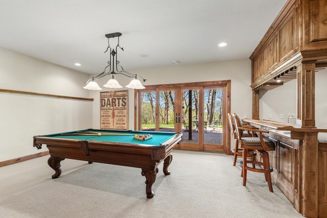 19043 Vogel Farm Trail, Eden Prairie, MN 55347