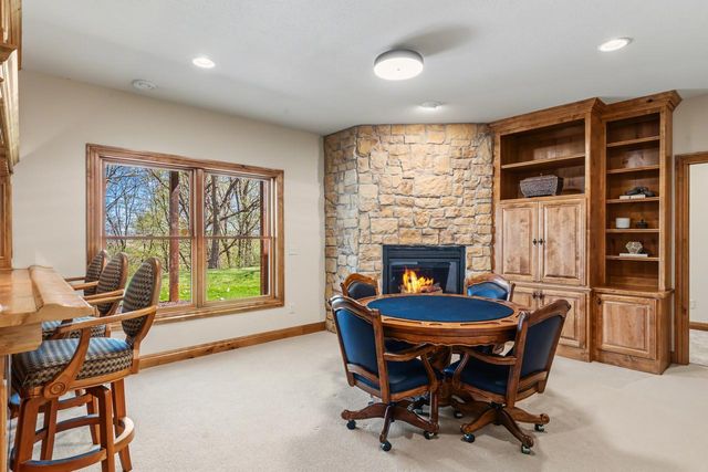 19043 Vogel Farm Trail, Eden Prairie, MN 55347