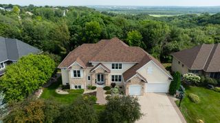 19043 Vogel Farm Trail, Eden Prairie, MN 55347