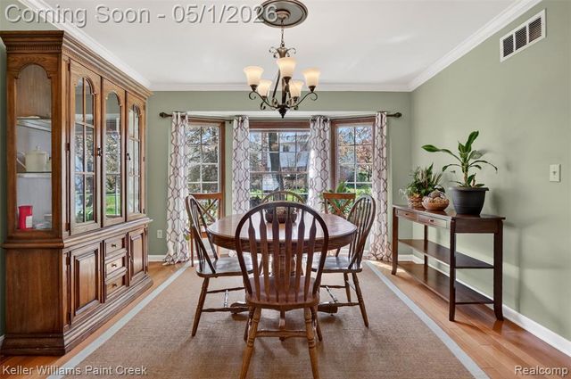 3085 Baypoint Drive, Rochester Hills, MI 48309