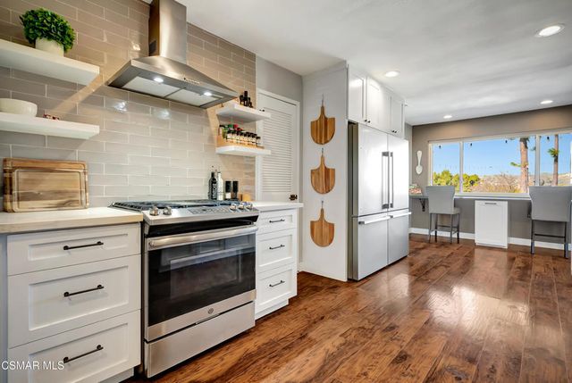 1379 Nonchalant Drive, Simi Valley, CA 93065