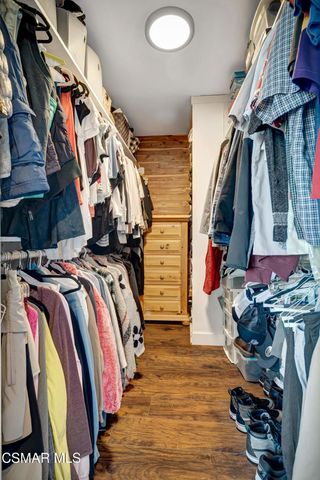 1379 Nonchalant Drive, Simi Valley, CA 93065