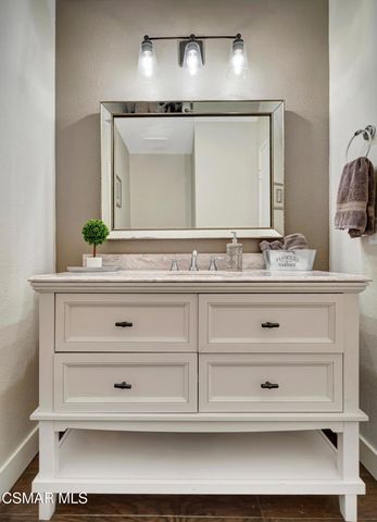 1379 Nonchalant Drive, Simi Valley, CA 93065