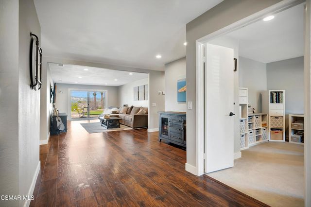 1379 Nonchalant Drive, Simi Valley, CA 93065