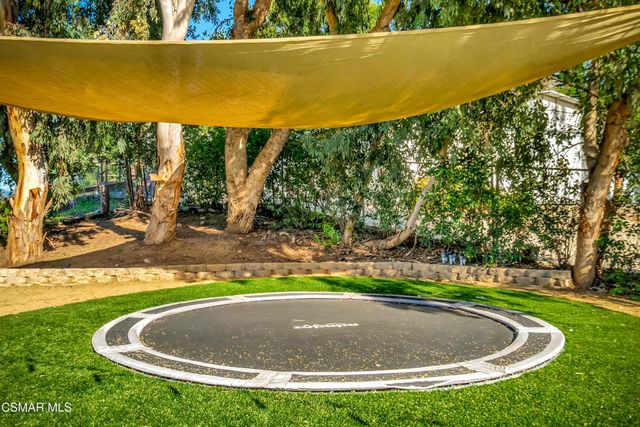 1379 Nonchalant Drive, Simi Valley, CA 93065