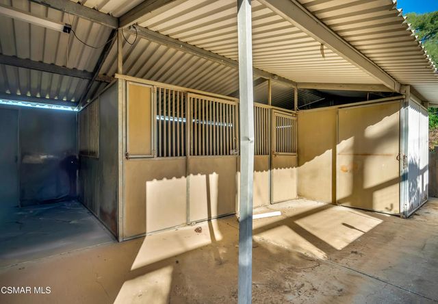 1379 Nonchalant Drive, Simi Valley, CA 93065