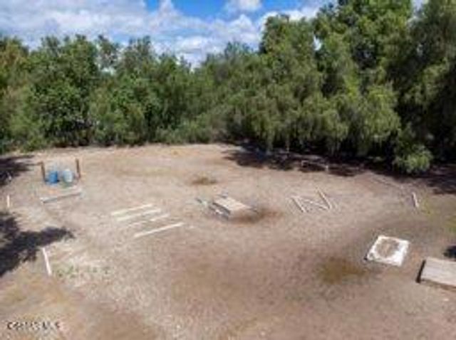 1379 Nonchalant Drive, Simi Valley, CA 93065