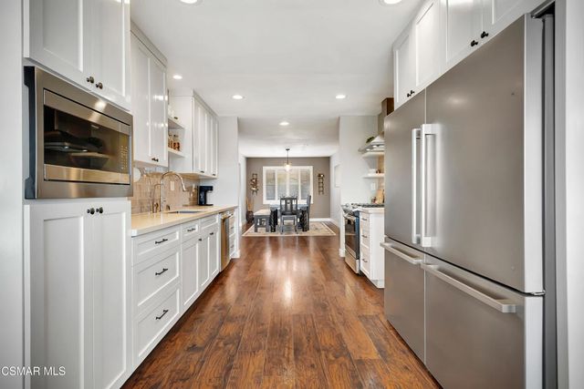 1379 Nonchalant Drive, Simi Valley, CA 93065