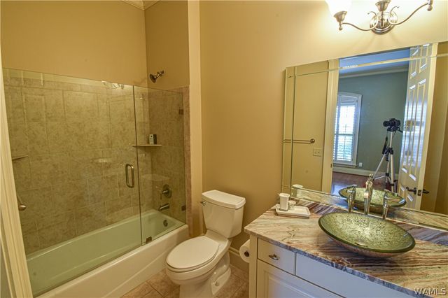 2480 McLean, Tuscaloosa, AL 35406