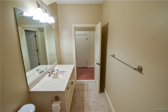2480 McLean, Tuscaloosa, AL 35406