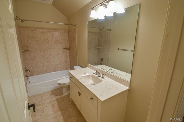 2480 McLean, Tuscaloosa, AL 35406