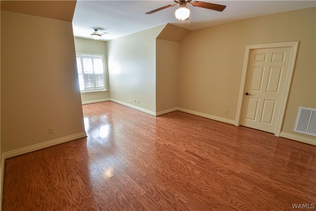 2480 McLean, Tuscaloosa, AL 35406