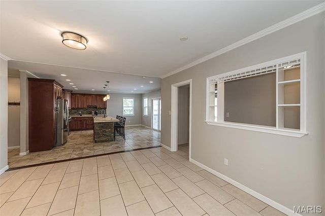 1500 E 6th Street, Washington, MO 63090