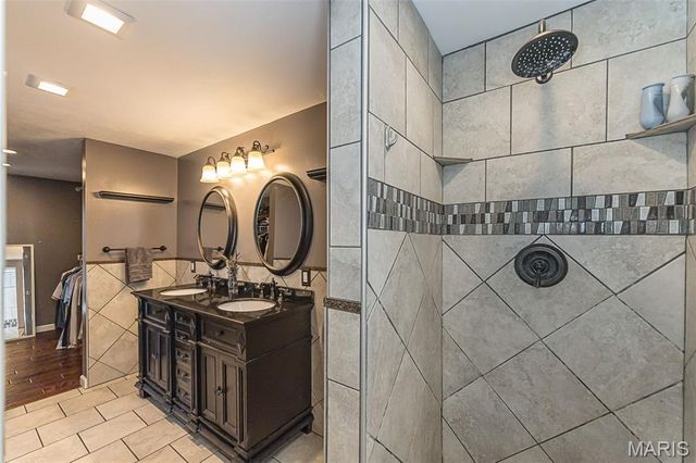 1500 E 6th Street, Washington, MO 63090
