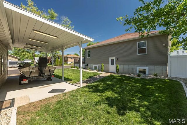 1500 E 6th Street, Washington, MO 63090