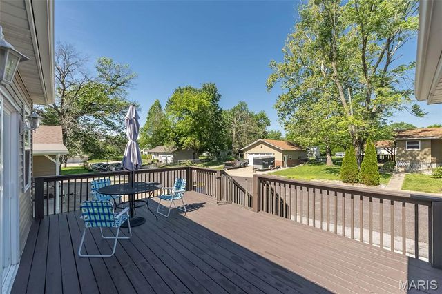 1500 E 6th Street, Washington, MO 63090