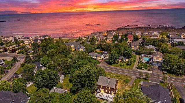1001 Ocean Boulevard, Hampton, NH 03842