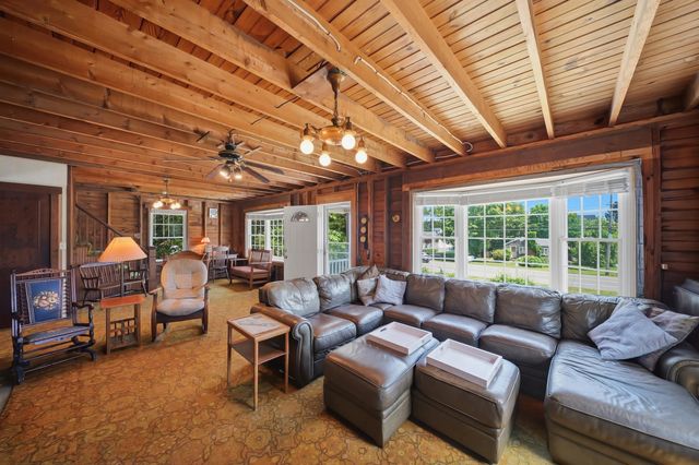1001 Ocean Boulevard, Hampton, NH 03842