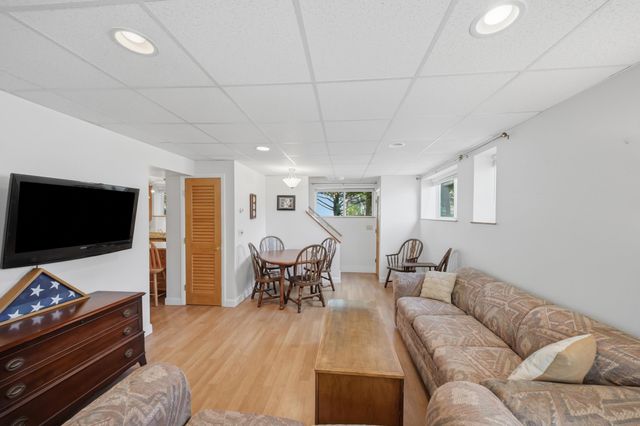 1001 Ocean Boulevard, Hampton, NH 03842