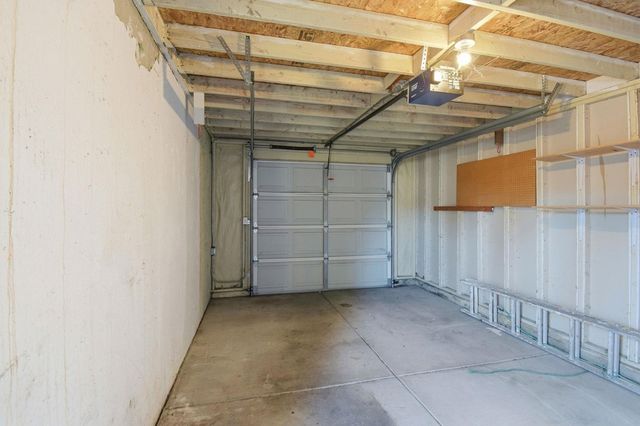 2122 E 25th St, Oakland, CA 94606