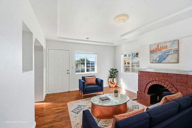 2122 E 25th St, Oakland, CA 94606