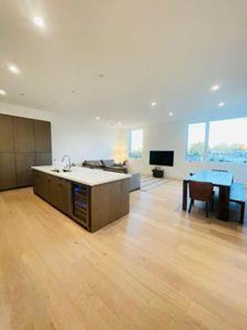 4880 El Camino Real 33, Los Altos, CA 94022