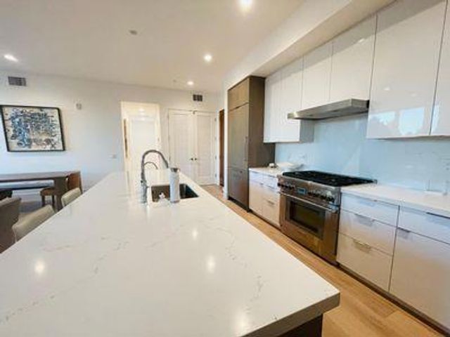 4880 El Camino Real 33, Los Altos, CA 94022