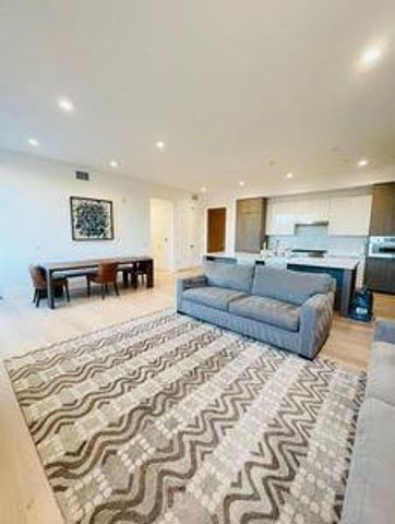 4880 El Camino Real 33, Los Altos, CA 94022