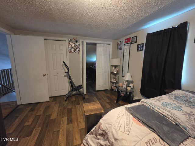 323 South Hamblen Street, Big Stone Gap, VA 24219