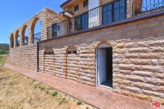 33182 Mulholland Highway, Malibu, CA 90265