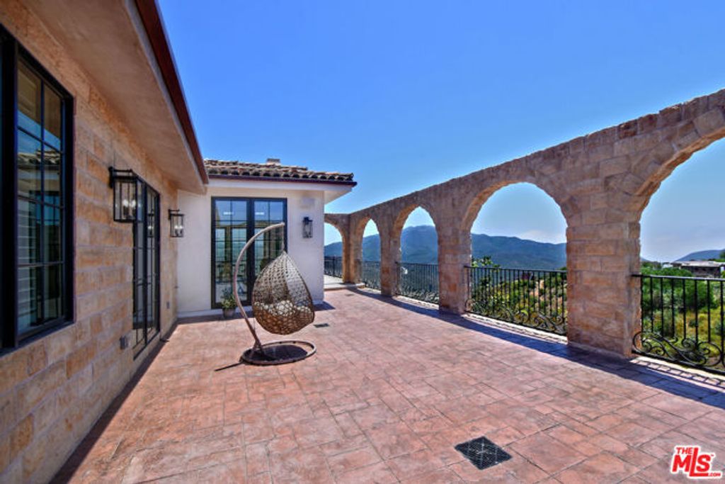 33182 Mulholland Highway, Malibu, CA 90265