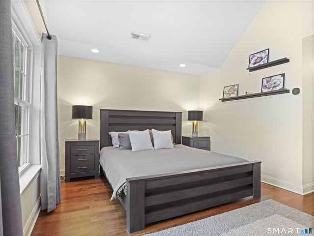 12 Willard Road 8, Norwalk, CT 06851