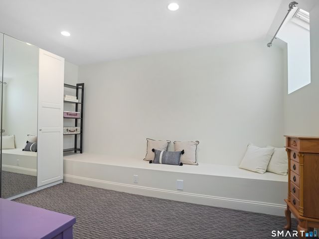 12 Willard Road 8, Norwalk, CT 06851