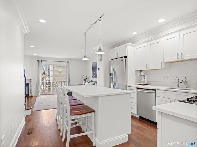 12 Willard Road 8, Norwalk, CT 06851