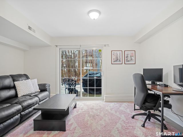 12 Willard Road 8, Norwalk, CT 06851