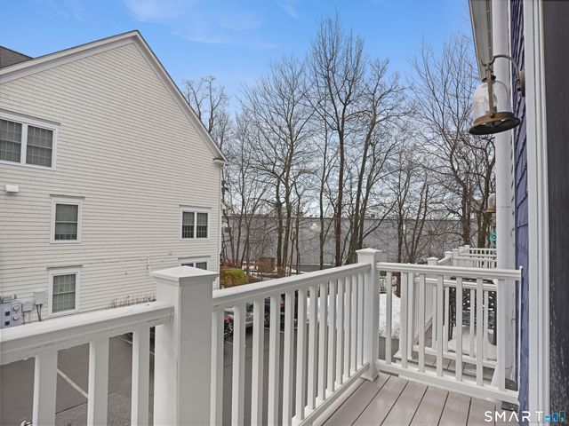 12 Willard Road 8, Norwalk, CT 06851