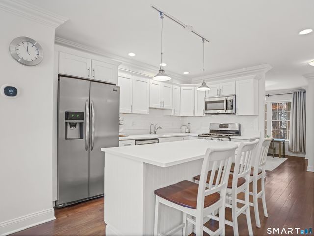 12 Willard Road 8, Norwalk, CT 06851