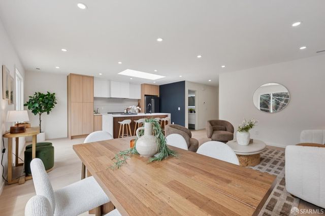 1636 Bacon Street, San Francisco, CA 94134
