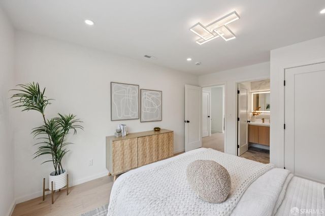 1636 Bacon Street, San Francisco, CA 94134