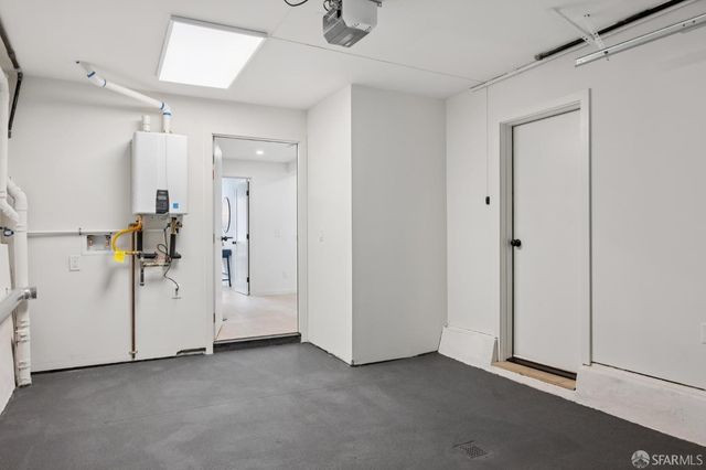 1636 Bacon Street, San Francisco, CA 94134