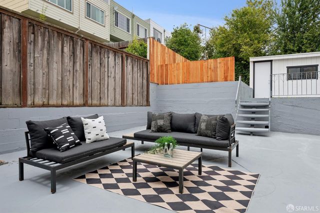 1636 Bacon Street, San Francisco, CA 94134