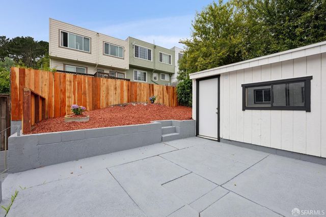 1636 Bacon Street, San Francisco, CA 94134