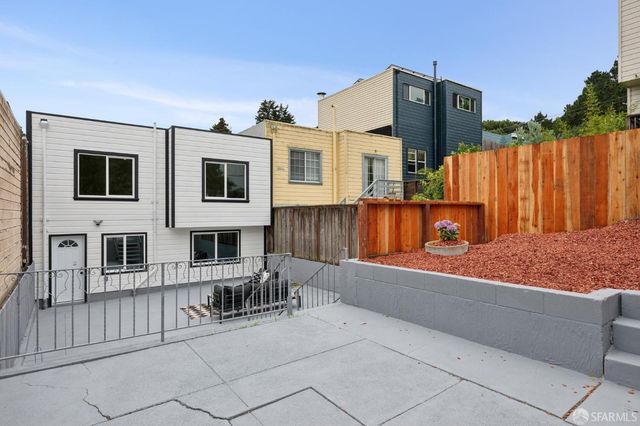 1636 Bacon Street, San Francisco, CA 94134