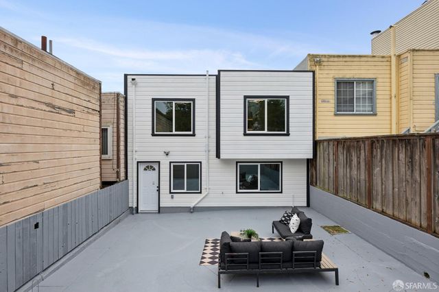 1636 Bacon Street, San Francisco, CA 94134
