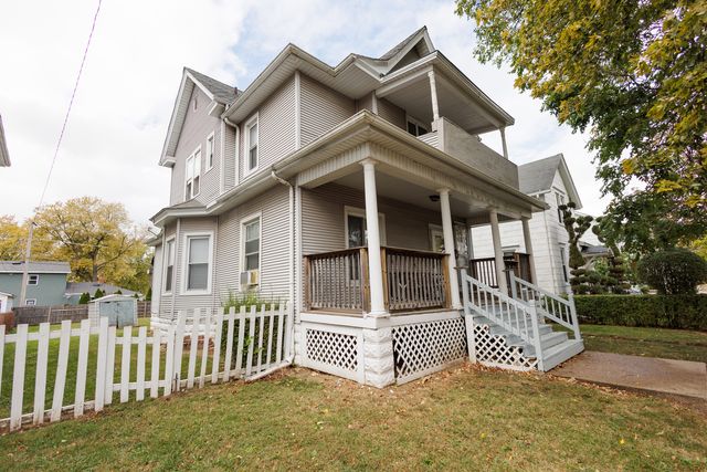 341 S 5th Avenue, Kankakee, IL 60901