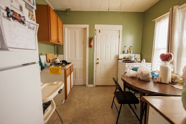 341 S 5th Avenue, Kankakee, IL 60901
